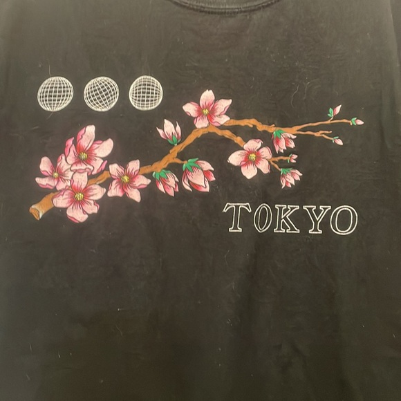 Neon Riot Tokyo black short sleeves top in M - Picture 2 of 4